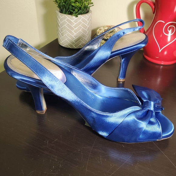 David's Bridal Michaelangelo Heels - Picture 7 of 14